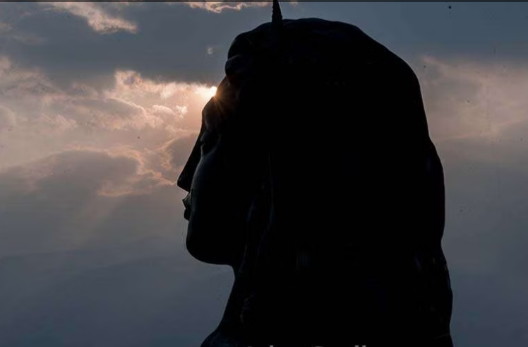 Adiyogi Shiva bust